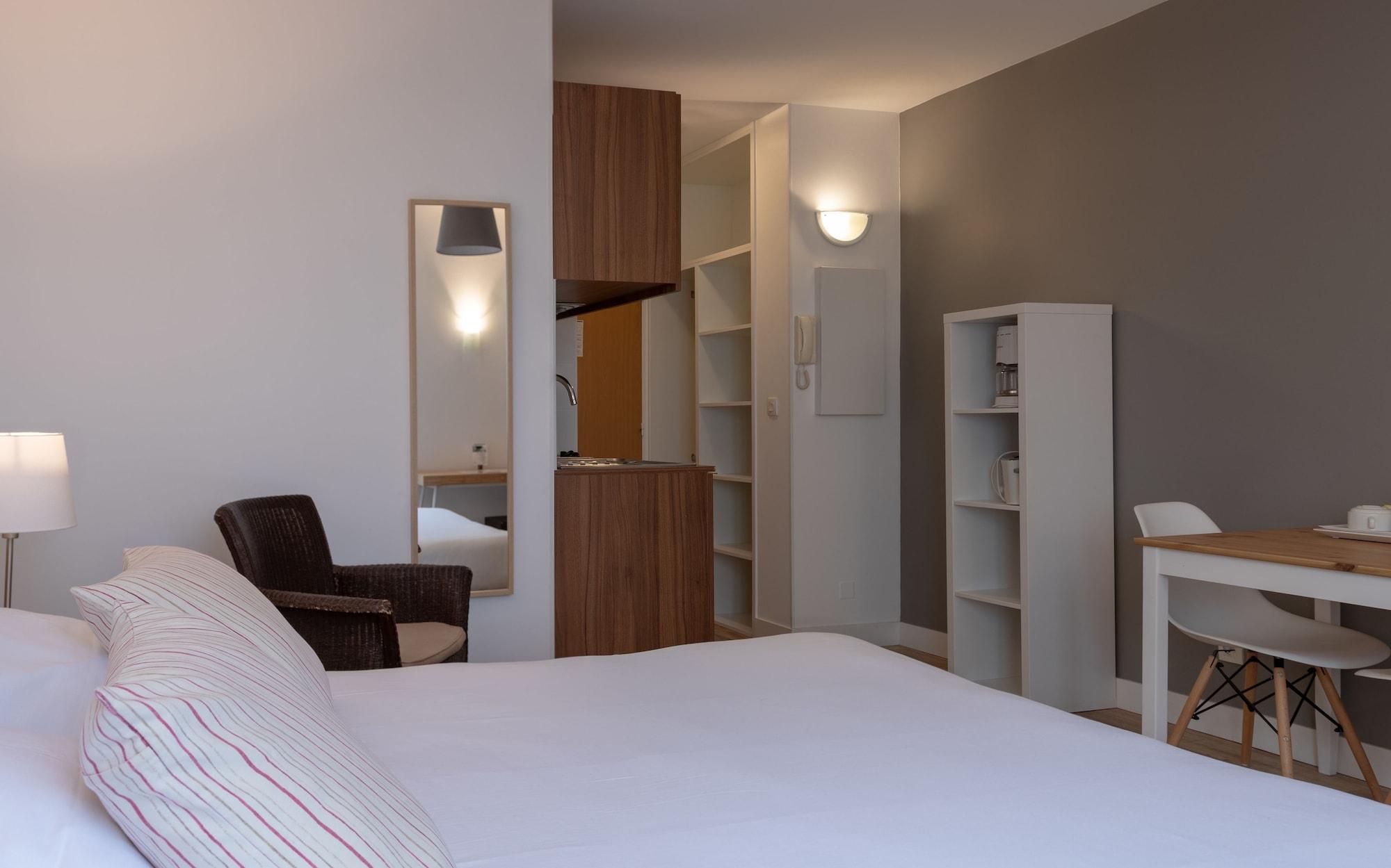 Appart'Hotel Victoria Garden פאו מראה חיצוני תמונה