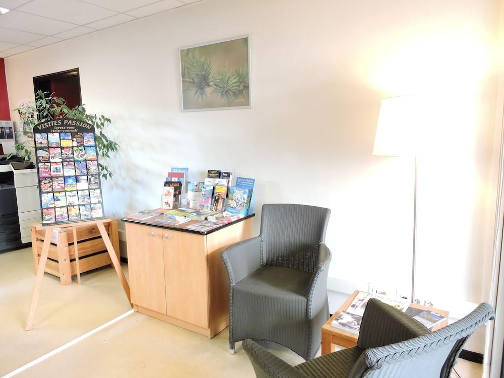 Appart'Hotel Victoria Garden פאו מראה חיצוני תמונה